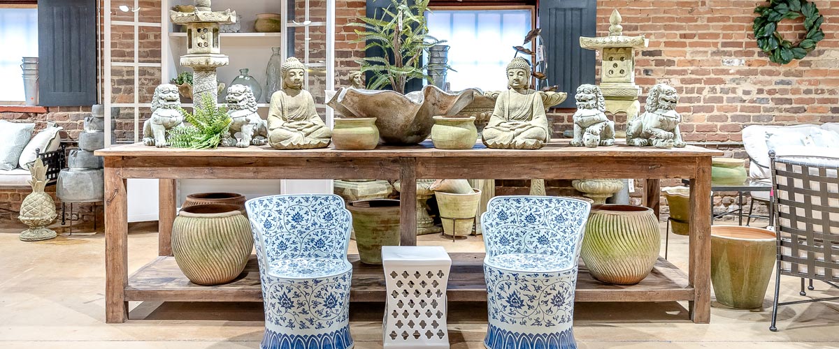 Green Front’s Ultimate Guide to Garden Decor for 2025