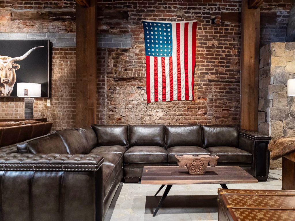 Furniture store in Virginia featuring American-made leather sectional sofa and rustic design from Virginia furniture store